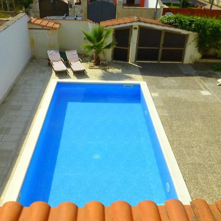 Lendinuso Villa Suzannah מראה חיצוני תמונה
