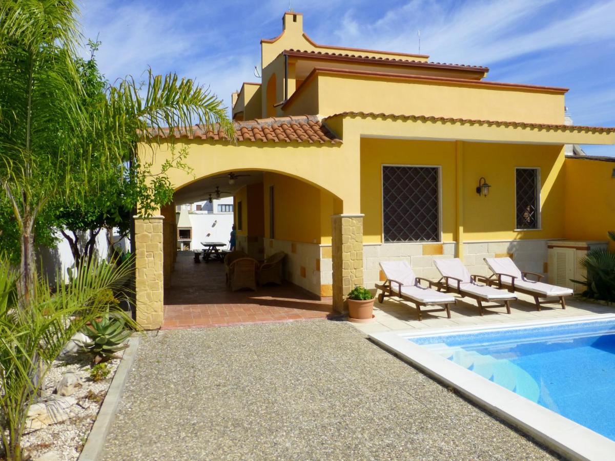 Lendinuso Villa Suzannah מראה חיצוני תמונה